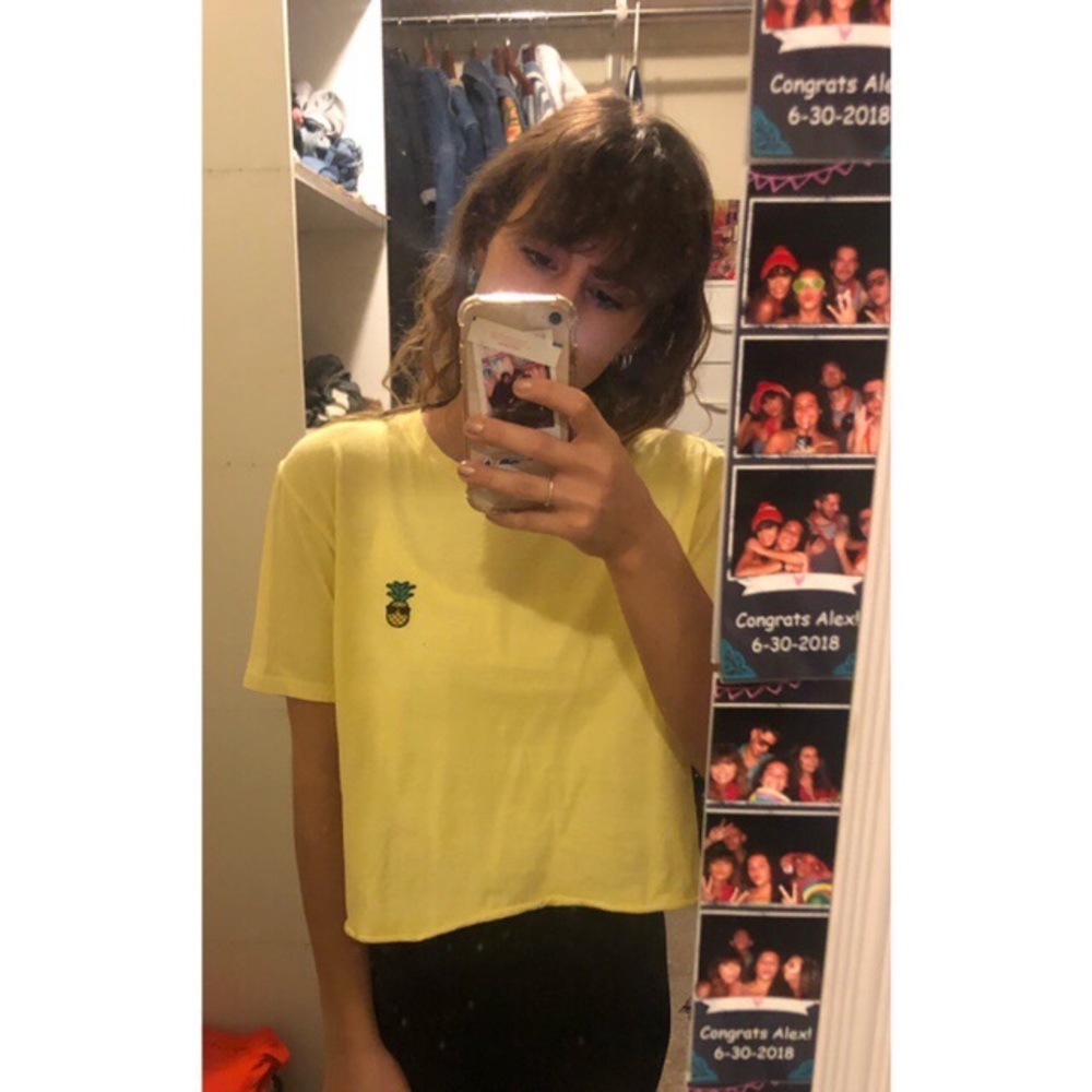🍍 Pineapple Tee